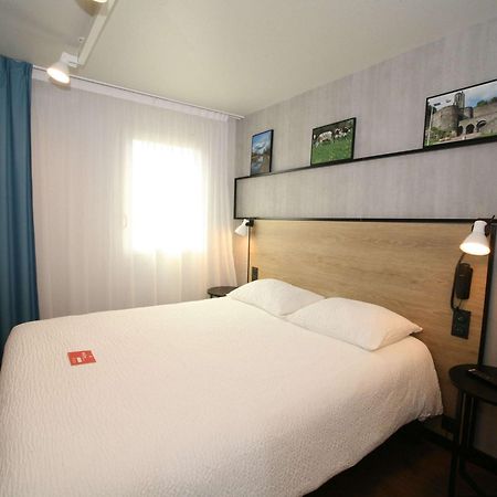 Ibis Saint-Lo Hotel Exterior foto