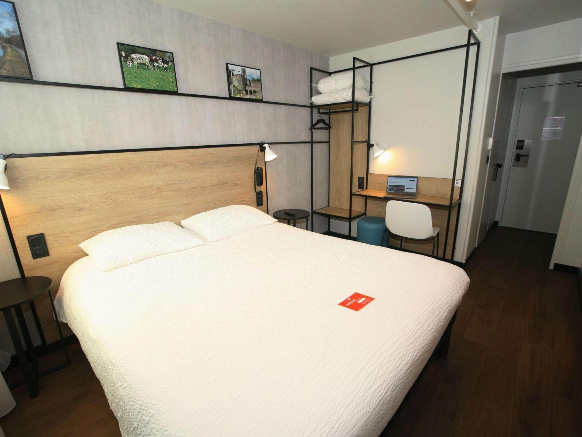Ibis Saint-Lo Hotel Exterior foto